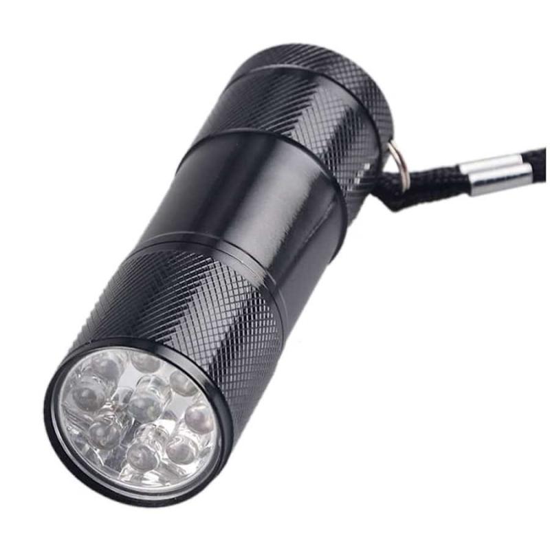 Lampă UV tip mini lanternă portabilă