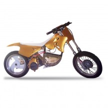 Vopselele pentru plastic ale motocicletelor cross country